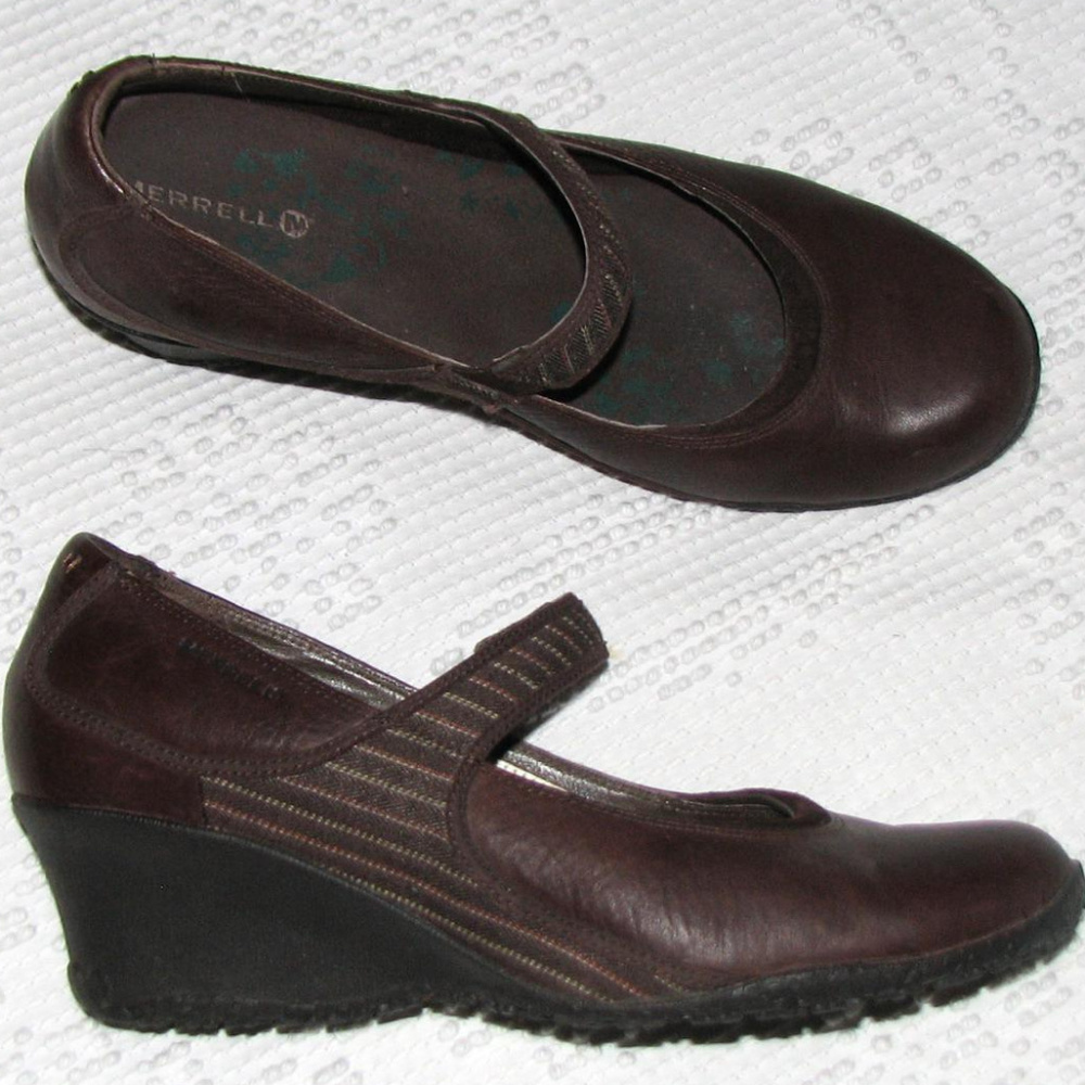 MERRELL Poppy brown Mary Jane wedge 10